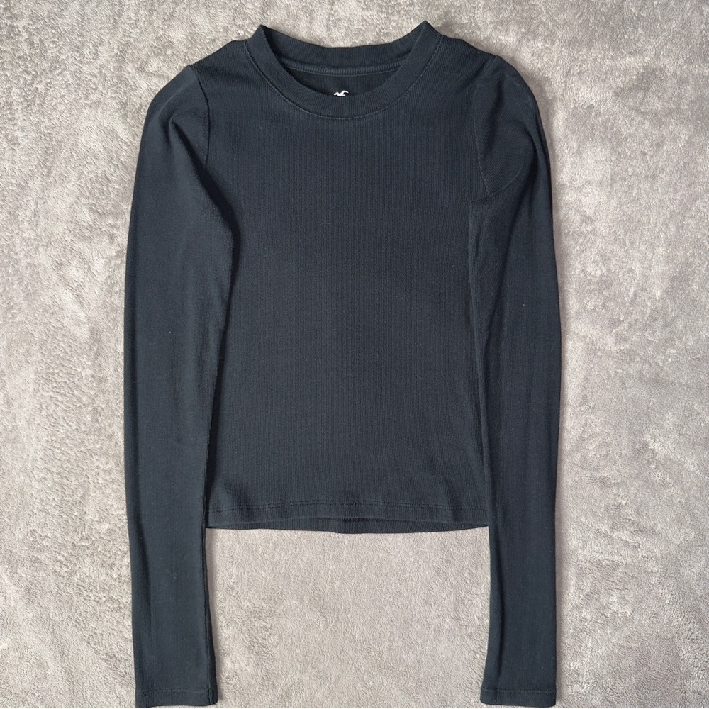 Hollister Black Long Sleeve Top Must-Have Collection Baby Tee - Women's S